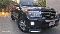 تۆیۆتا لاند کروزەر